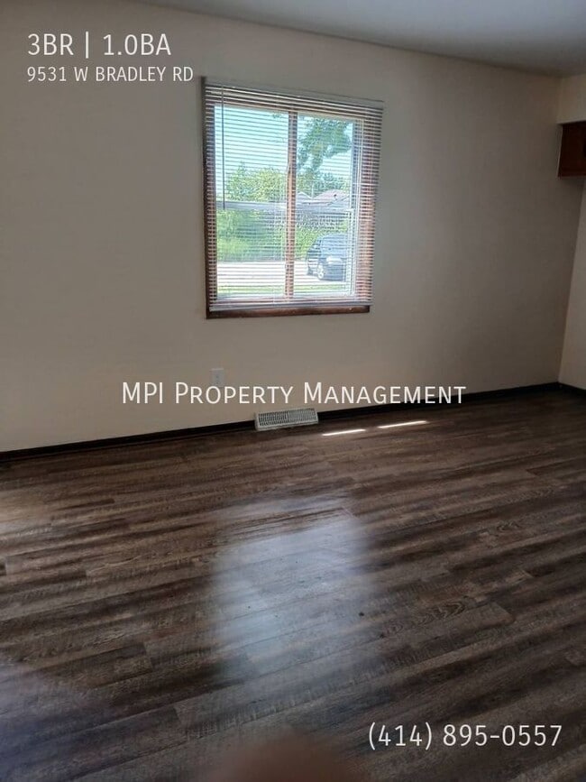 Foto del edificio - 9531 W Bradley Rd