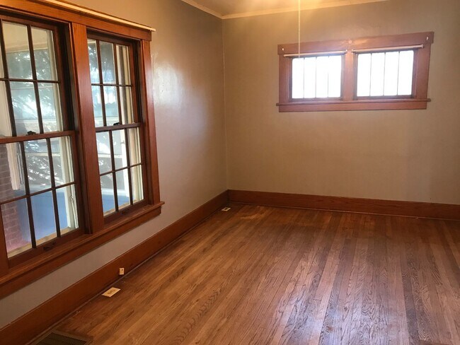 Foto del edificio - Cute 2 bedroom house $995