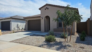 Building Photo - 2563 W Hidalgo Ave
