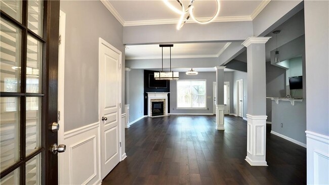 Foto del edificio - 2200 Atkinson Park Dr