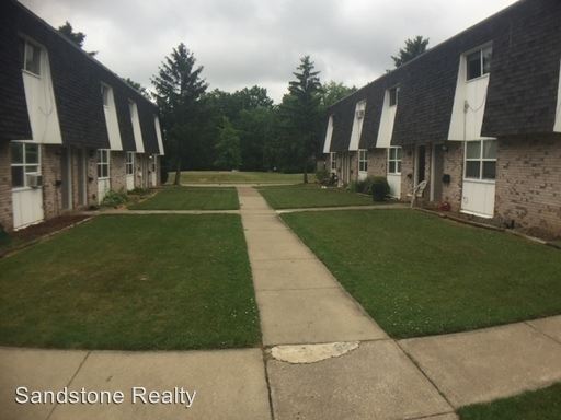 Primary Photo - 1423 Herbert Dr