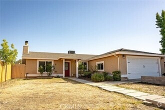 Building Photo - 1014 Tanya Dr