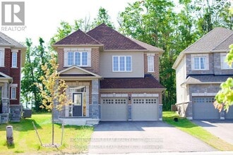 Building Photo - 41 Atlantis Dr