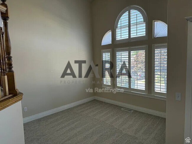 Foto del edificio - 941 Fremont Rd