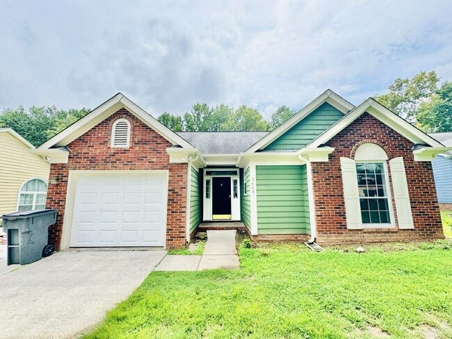 Photo - 2608 Clarencefield Dr House