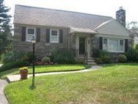 Building Photo - 1121 Morris Rd