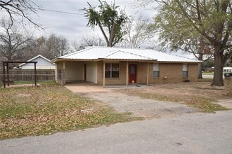 Building Photo - 608 Wilkes St