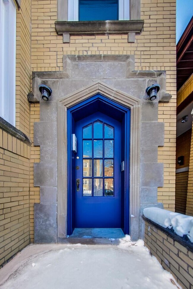Foto del edificio - 6210 N Talman Ave
