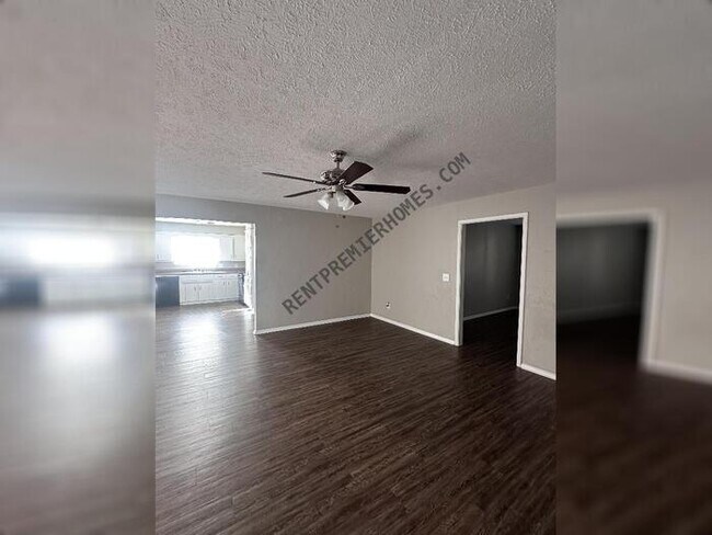 Foto del edificio - 7812 NW 28th Terrace