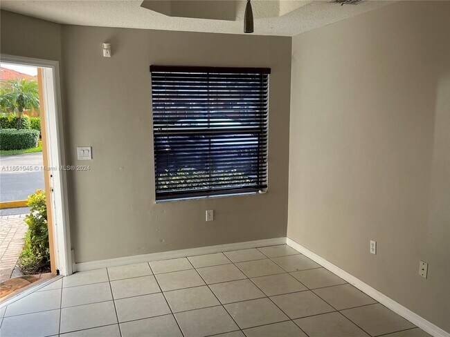 Foto del edificio - 11509 NW 62nd Terrace
