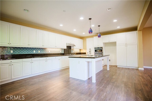 Building Photo - 9929 Orchard Dr