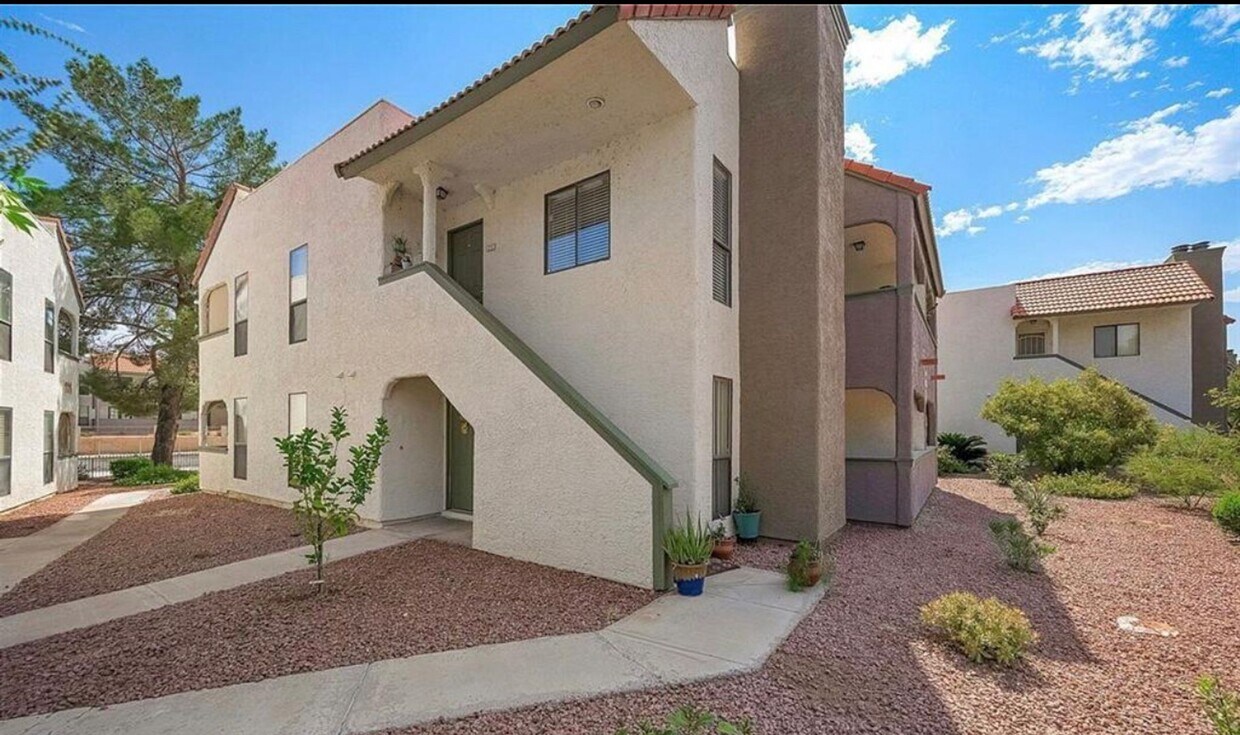 211 Bass Dr, Henderson, NV 89014 House Rental in Henderson, NV