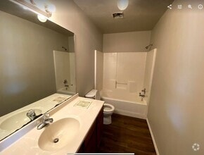 Building Photo - 11422 NW 9th Terrace
