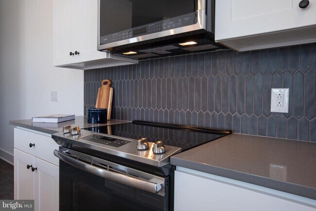 Foto del edificio - 2940 W Thompson St