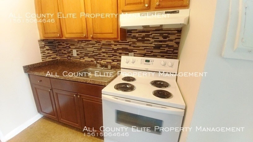 Foto principal - Remodeled & Ready for Move-In Now