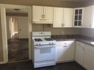 Building Photo - Nice 3 Bedroom in Muscatine