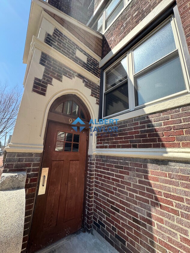 Foto principal - 98 Hancock St