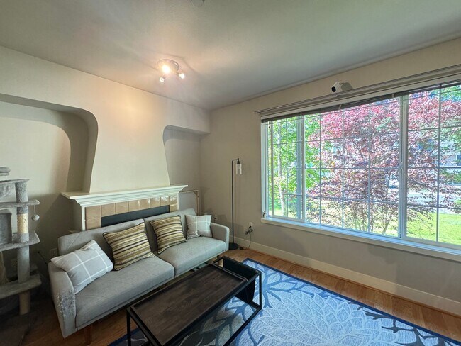 Foto del edificio - Great Townhome for rent
