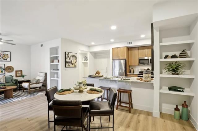 Foto principal - 461 E Lamar St