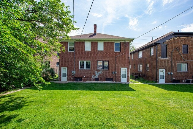 Photo - 110-112 38th St Apartment