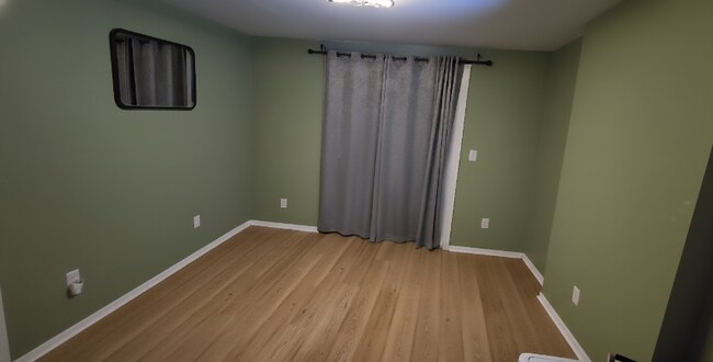 Building Photo - 232 W Fancy St