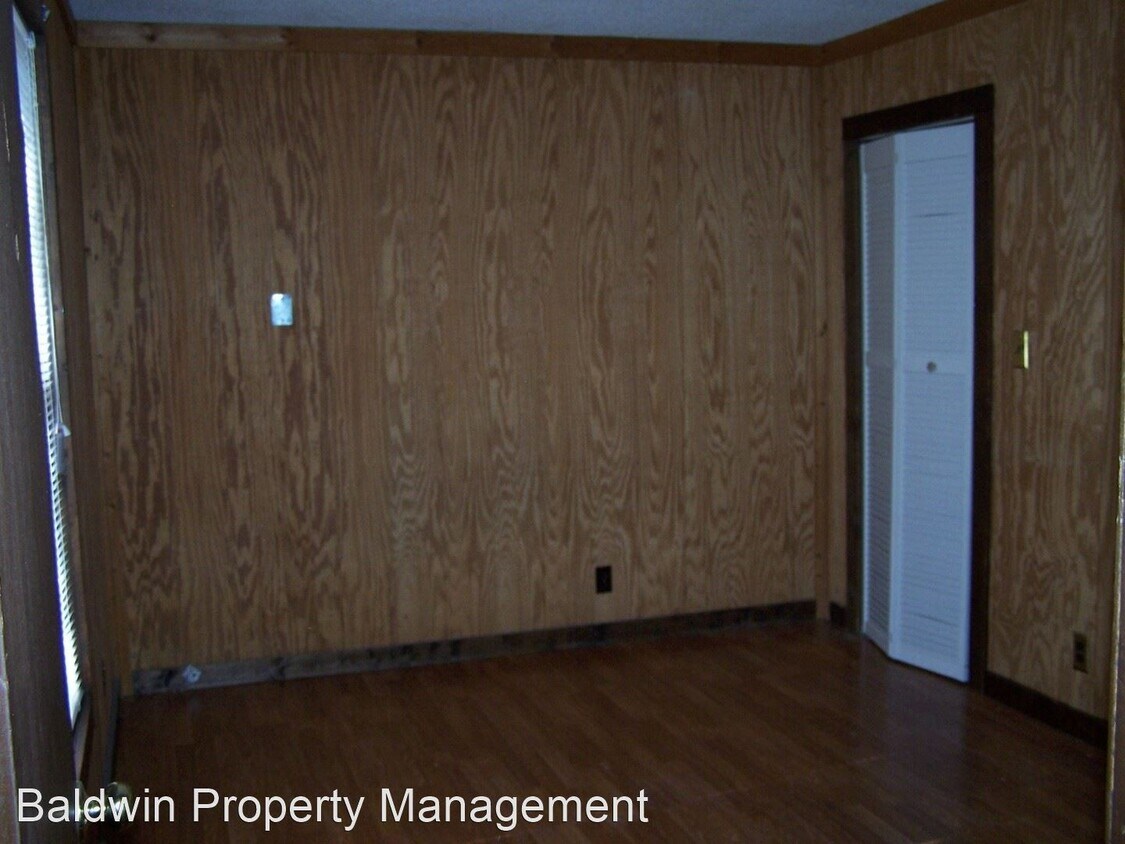 Building Photo - 1 br, 1 bath House - 7301 REYNOLDA RD.