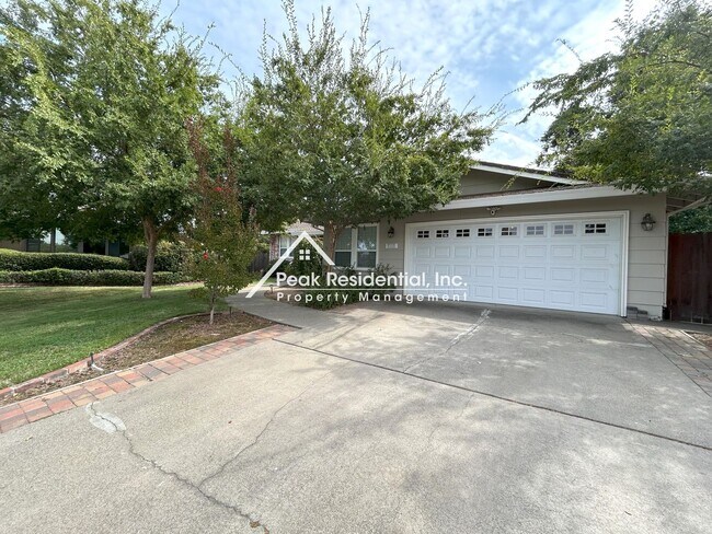 Foto del edificio - Spacious East Roseville 3bd/2ba with Bonus...