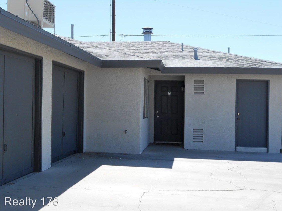 204 S Gateway Blvd, Ridgecrest, CA 93555 Condo for Rent in Ridgecrest