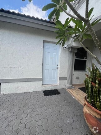 Building Photo - 15709 SW 90th Terrace