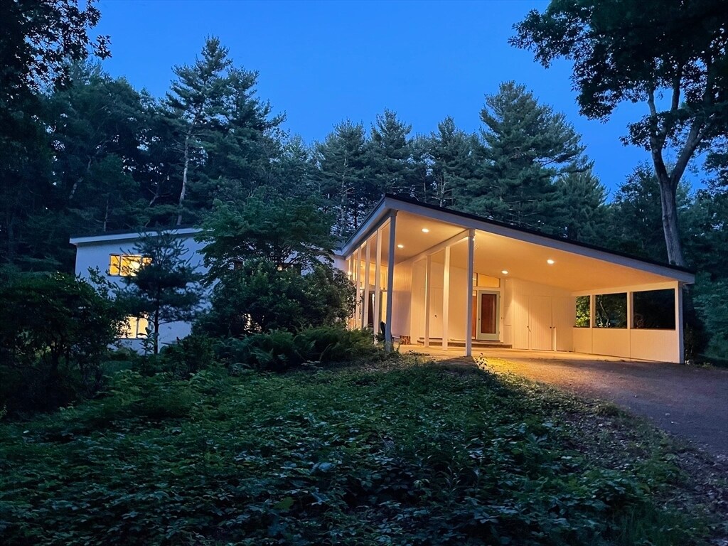 Primary Photo - 60 Shaw Dr