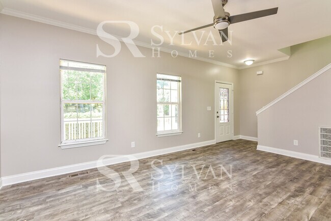 Foto del edificio - Enjoy living the good life in this 3 bedroom, 2 bathroom home