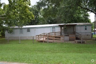 Building Photo - 2104 Alliance St