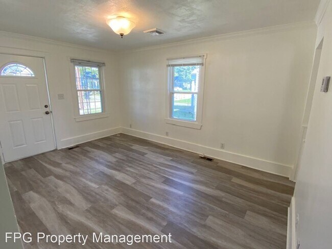 Foto del edificio - 2 br, 1 bath House - 1020 Camden Ave