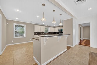 Building Photo - 7223 Alderney Dr