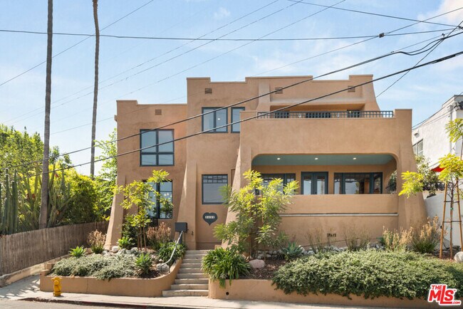 Foto del edificio - 3432 Winslow Dr