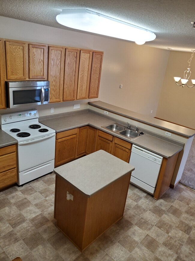 Cocina - 433 Frederick Cir
