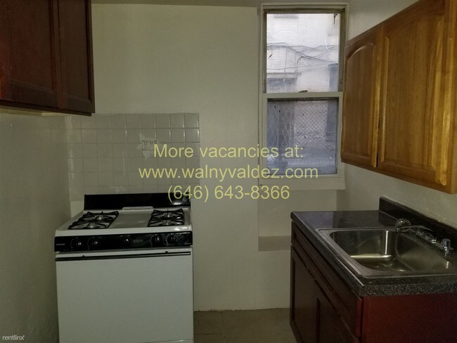 Building Photo - 4 br, 1 bath  - 2341 Andrews Ave