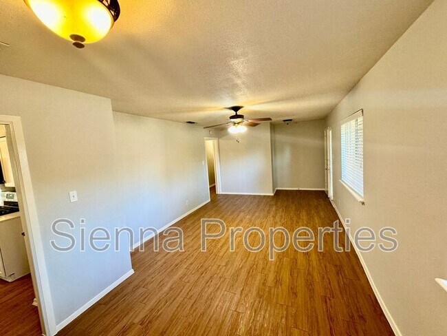 Foto del edificio - 2601 Aldford Dr