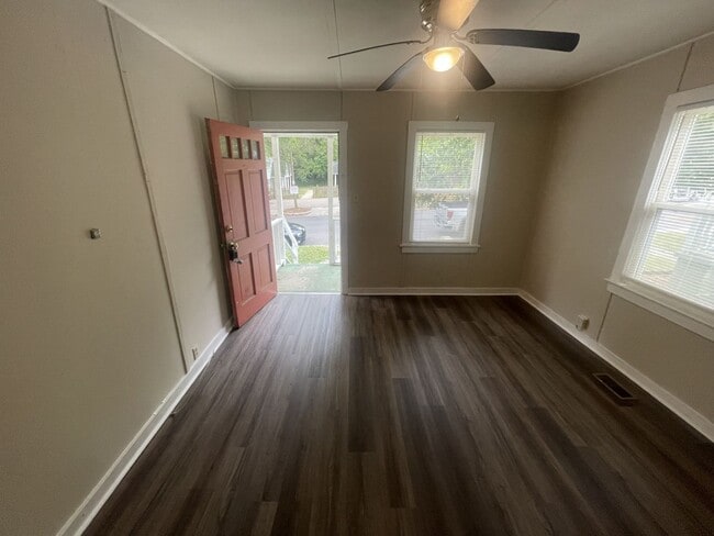 Foto del edificio - 1 Bd 1 Ba Duplex
