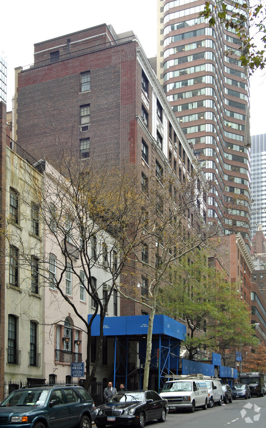 Building Photo - 230 East 48th Street