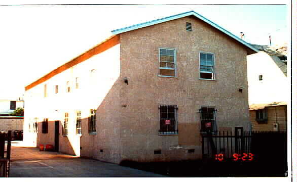 Primary Photo - 1442 W 27th St