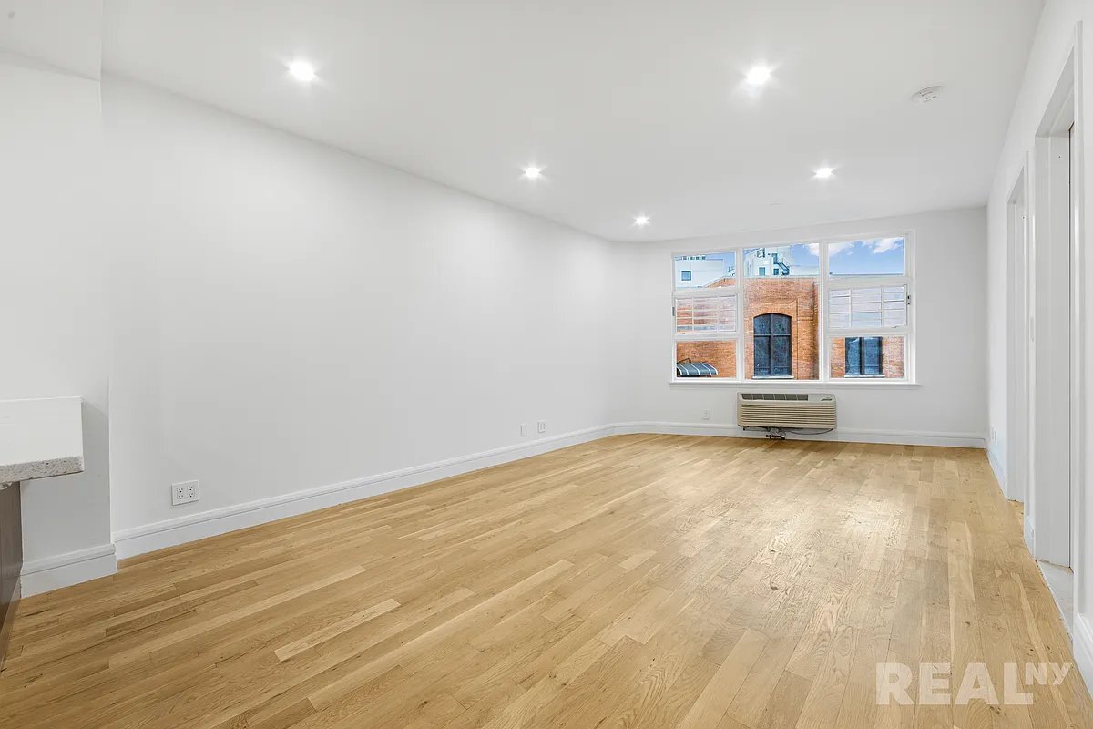 Foto principal - 525 Union Ave