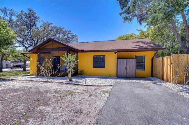 Foto del edificio - 6 Bayou Ln