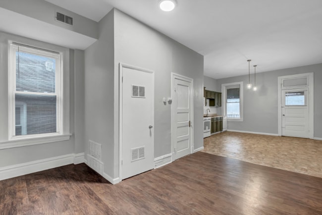 Foto del edificio - 3257 Michigan Ave