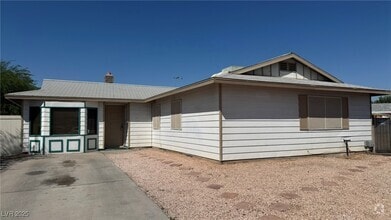 Building Photo - 4745 E Lana Dr