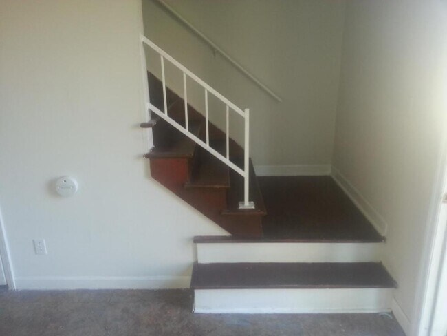 Foto del edificio - 650-4 Northway Dr.
