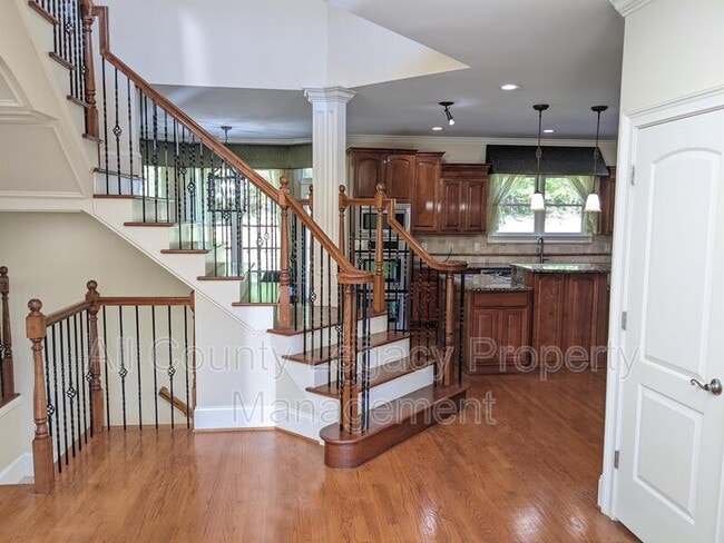 Foto del edificio - 2650 Riverfront Dr