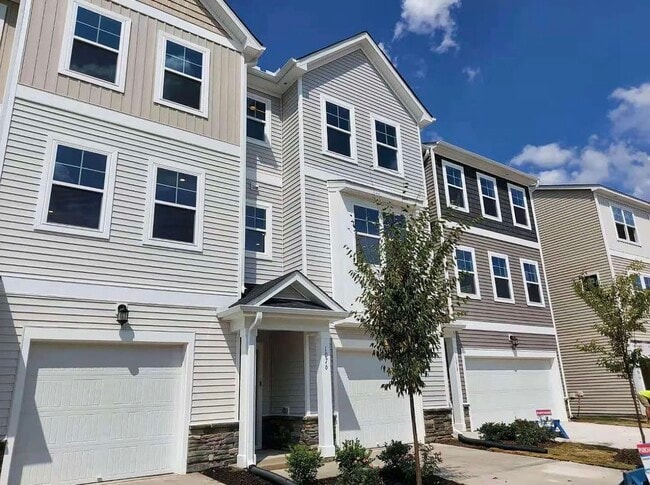 Photo - 1076 Shoreside Dr (Durham, NC) Townhome
