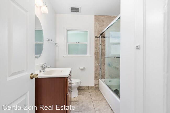 Building Photo - 3 br, 1.5 bath House - 1835 HARVARD DR