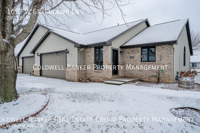 Building Photo - 1697 Greenlawn Lane, Appleton